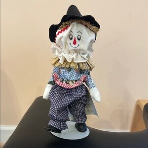 Madame Alexander Wizard of Oz straw man doll with stand.